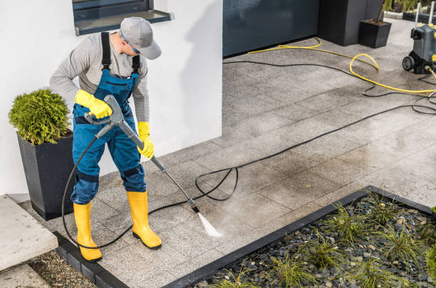 Best Garage Pressure Washing  in Spring Ridge, MD